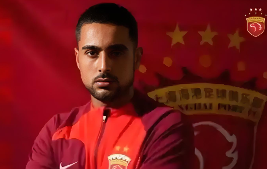 上港功勋外援1月16日官宣发声!正式告别俱乐部,已现身新东家