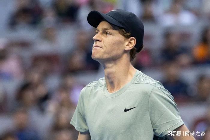 澳客网-门希克爆出大冷致辛纳纪录终结，阿卡因预测辛卡决会流产成预言家